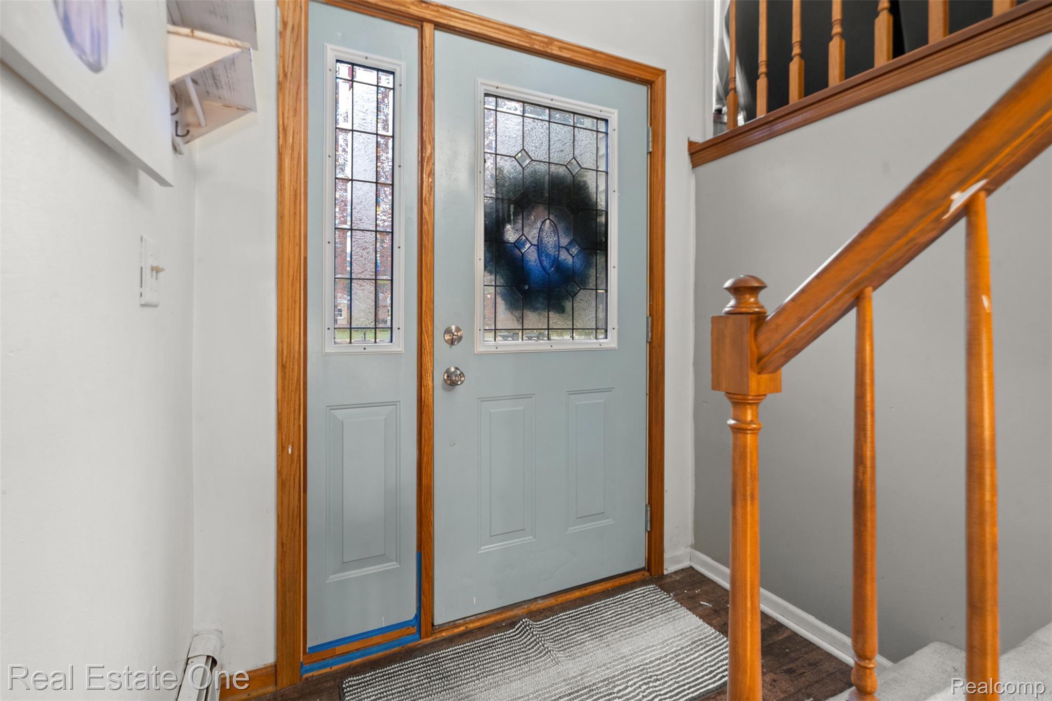 5122 Elizabeth Lane