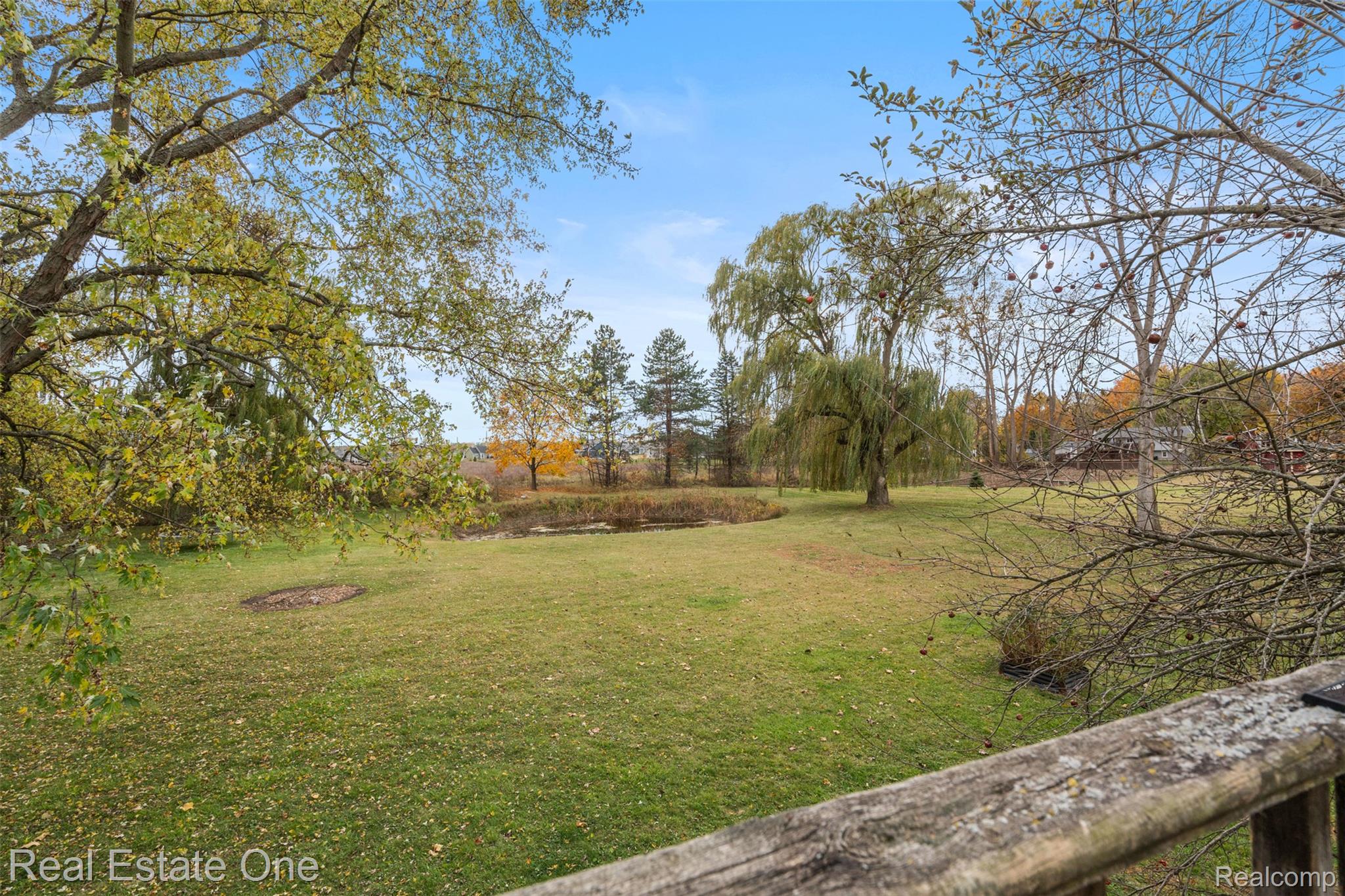 5122 Elizabeth Lane
