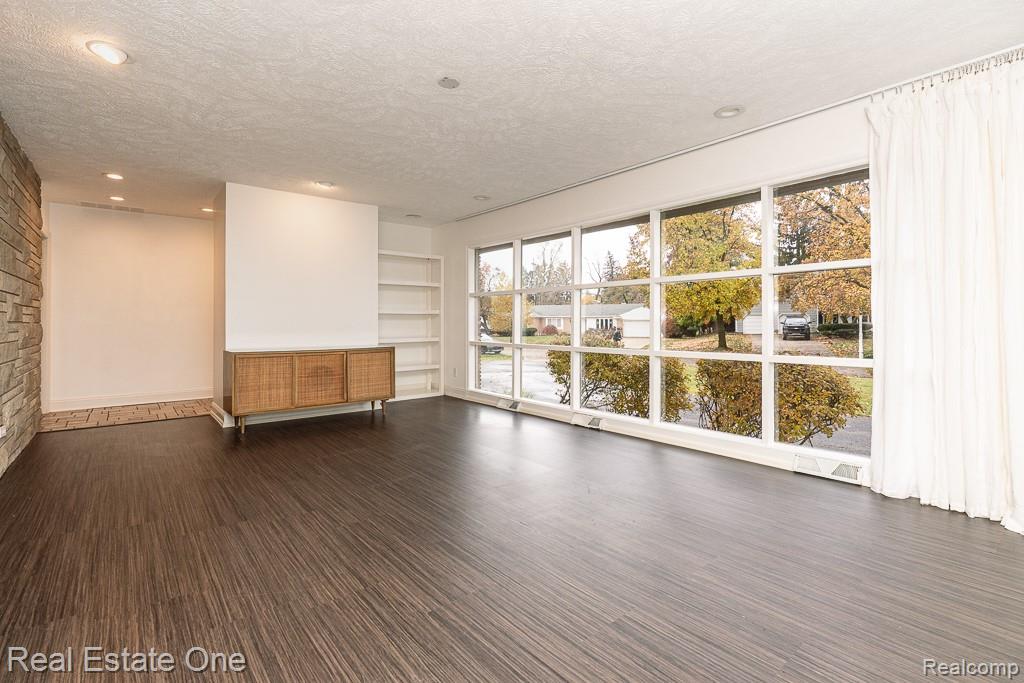 509 Walbridge Drive