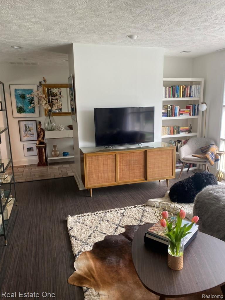 509 Walbridge Drive