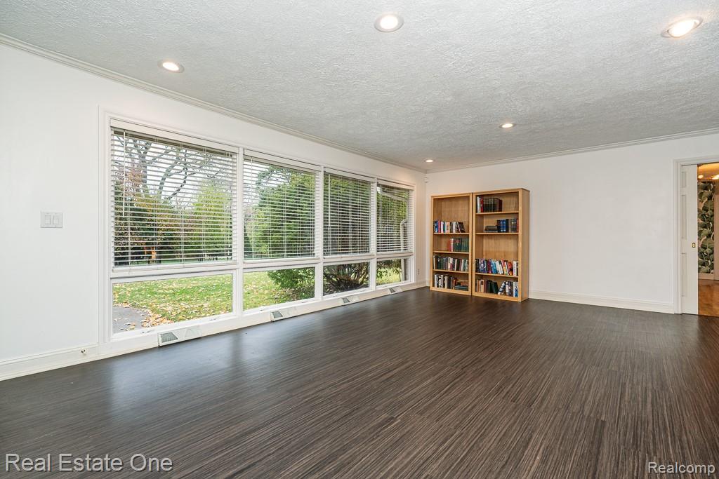 509 Walbridge Drive