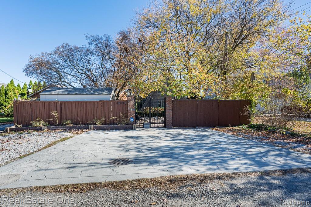35510 Jeffers Court