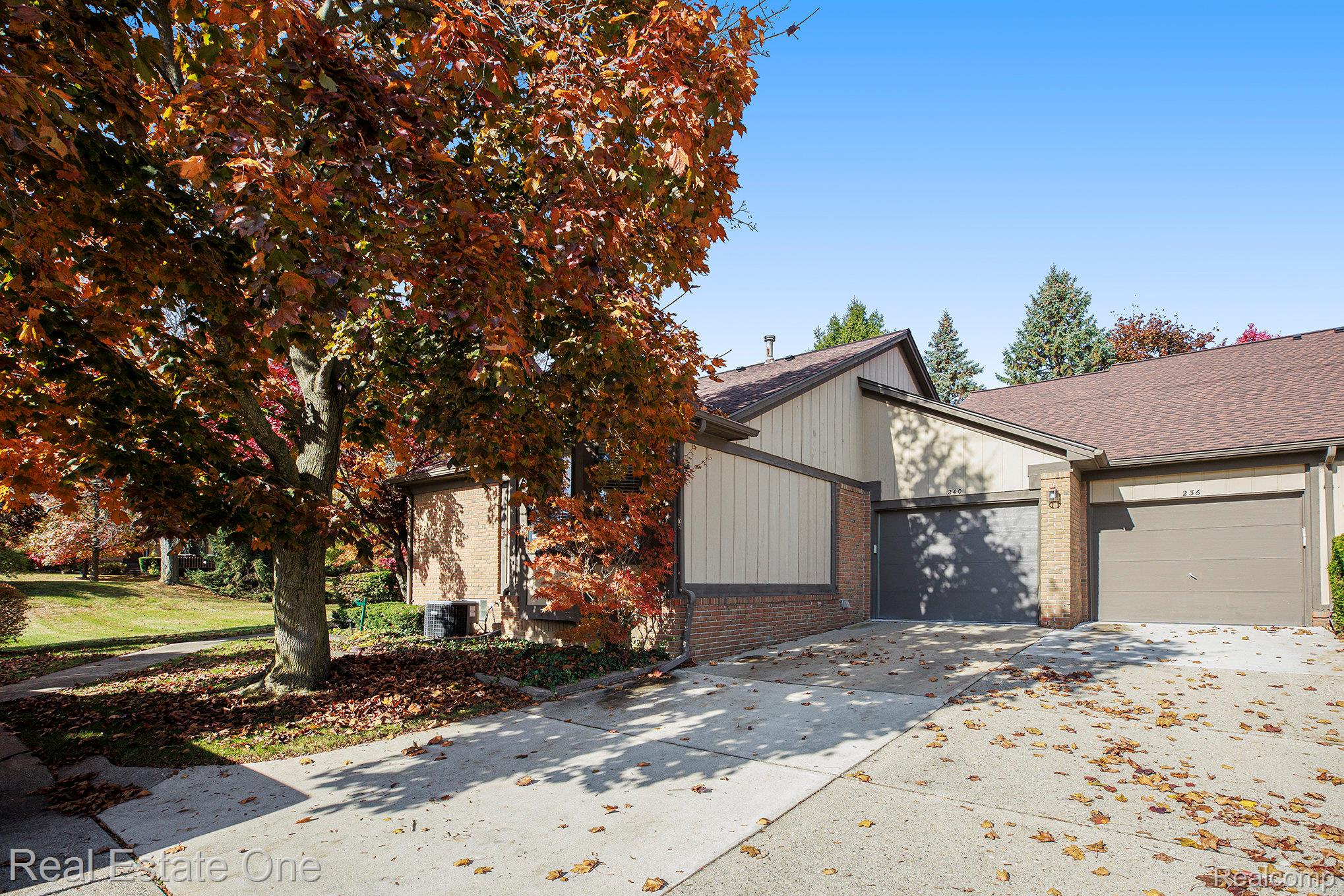 240 Meadow Lane Circle Unit: 54