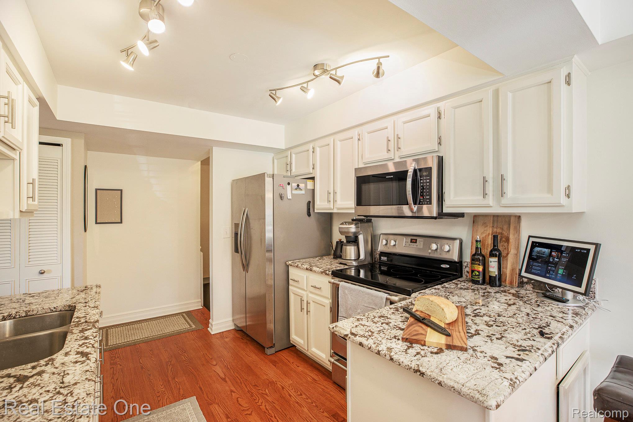 240 Meadow Lane Circle Unit: 54