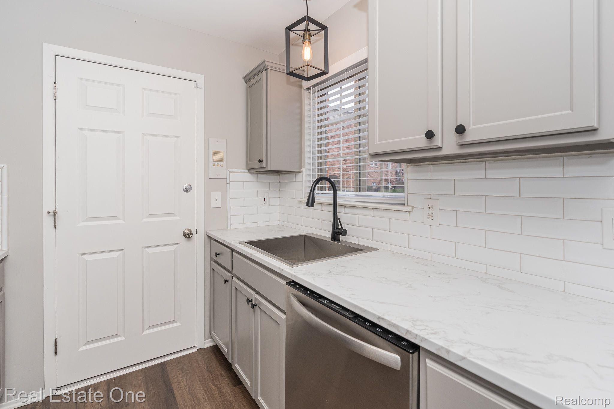 436 Romeo Road Unit: 312