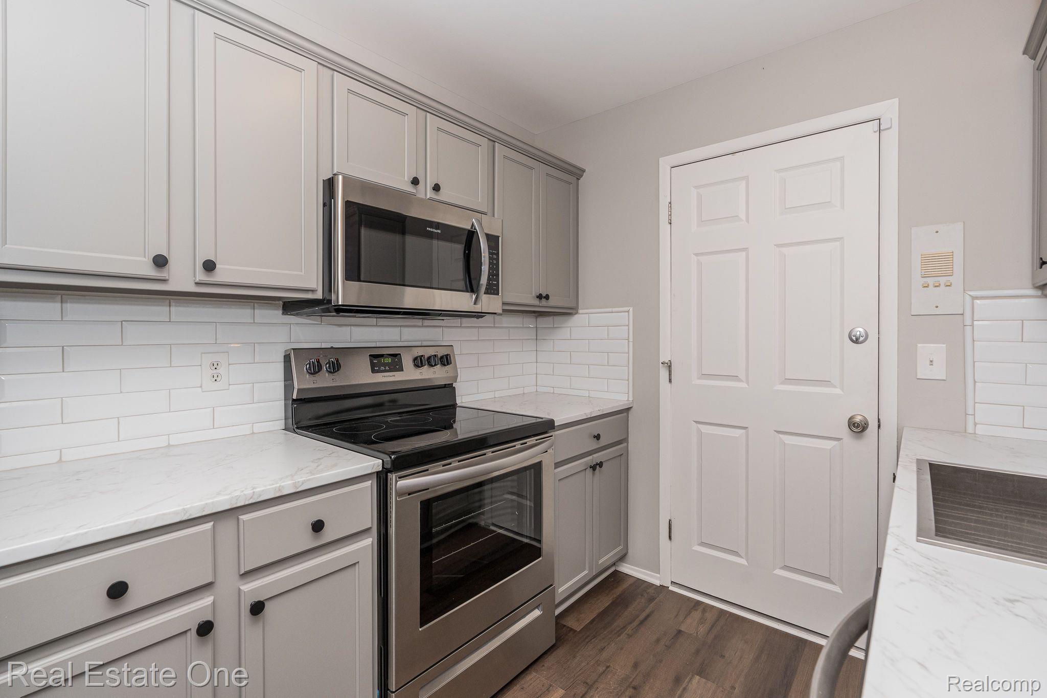436 Romeo Road Unit: 312
