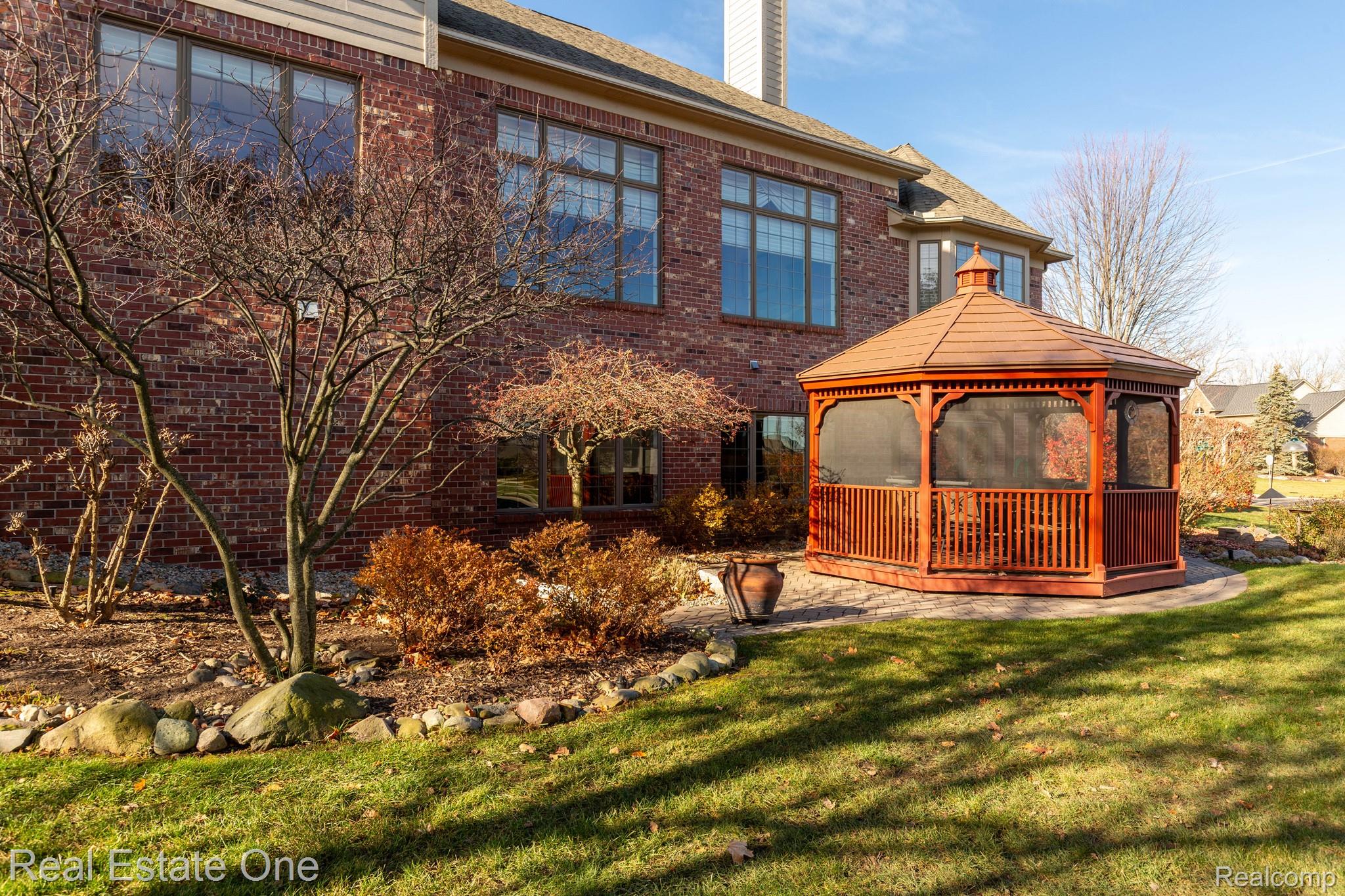 658 Langley Road