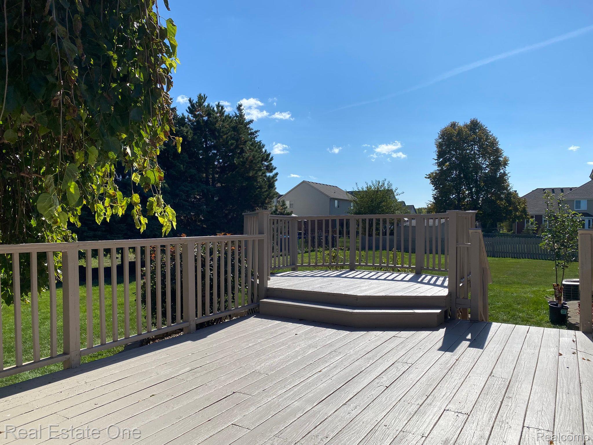 46552 MORNINGSIDE Drive
