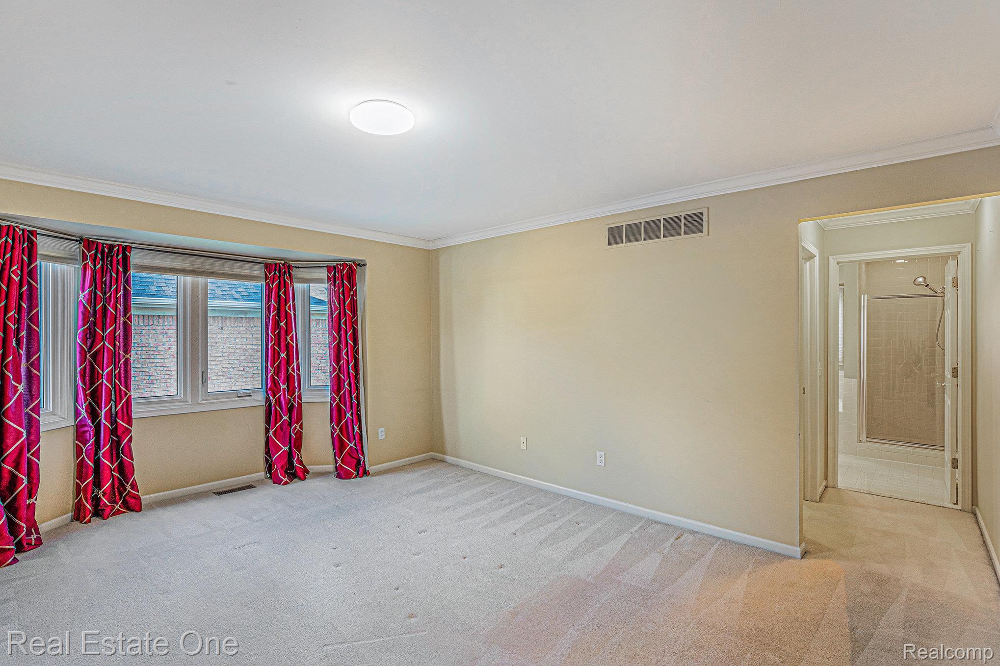 48082 Prestwyck Drive