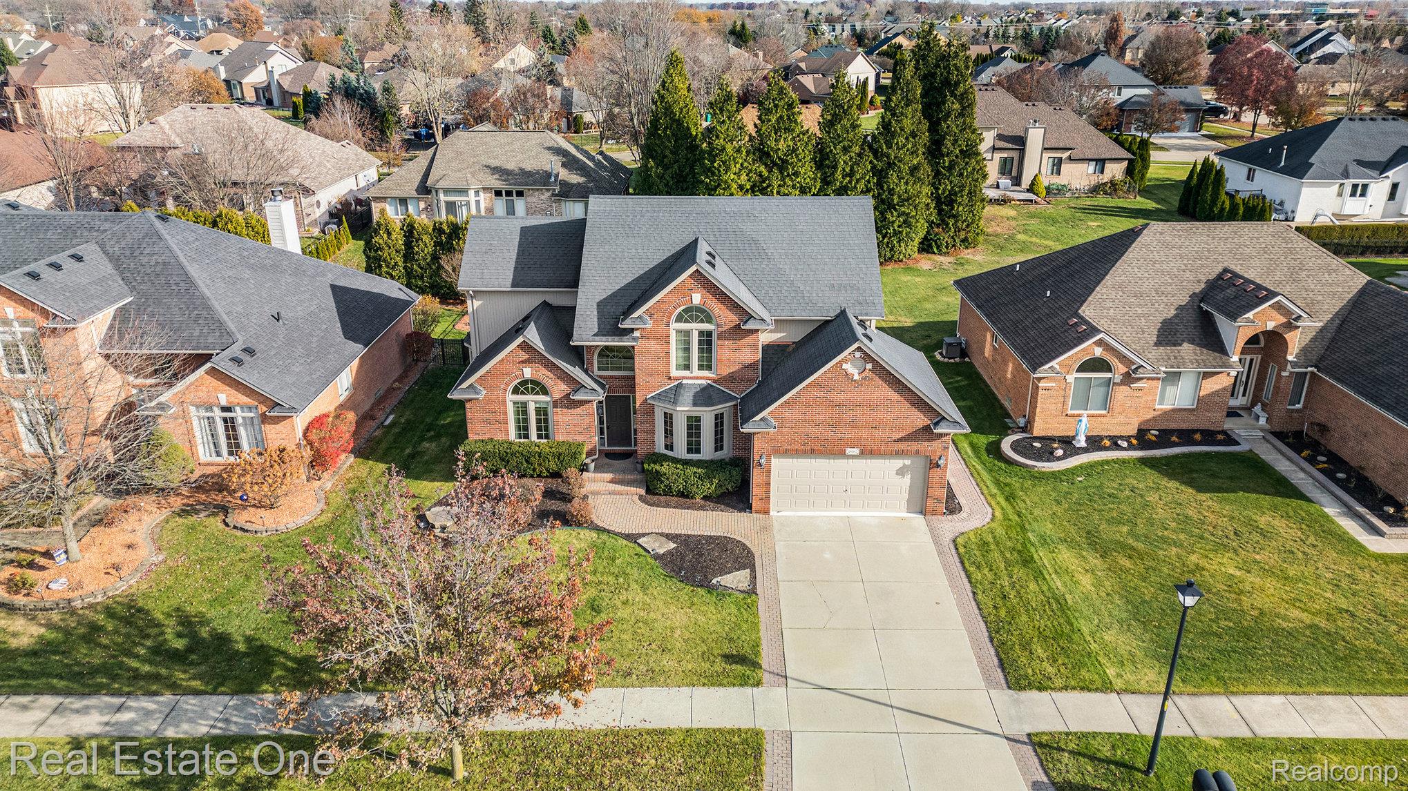 48082 Prestwyck Drive