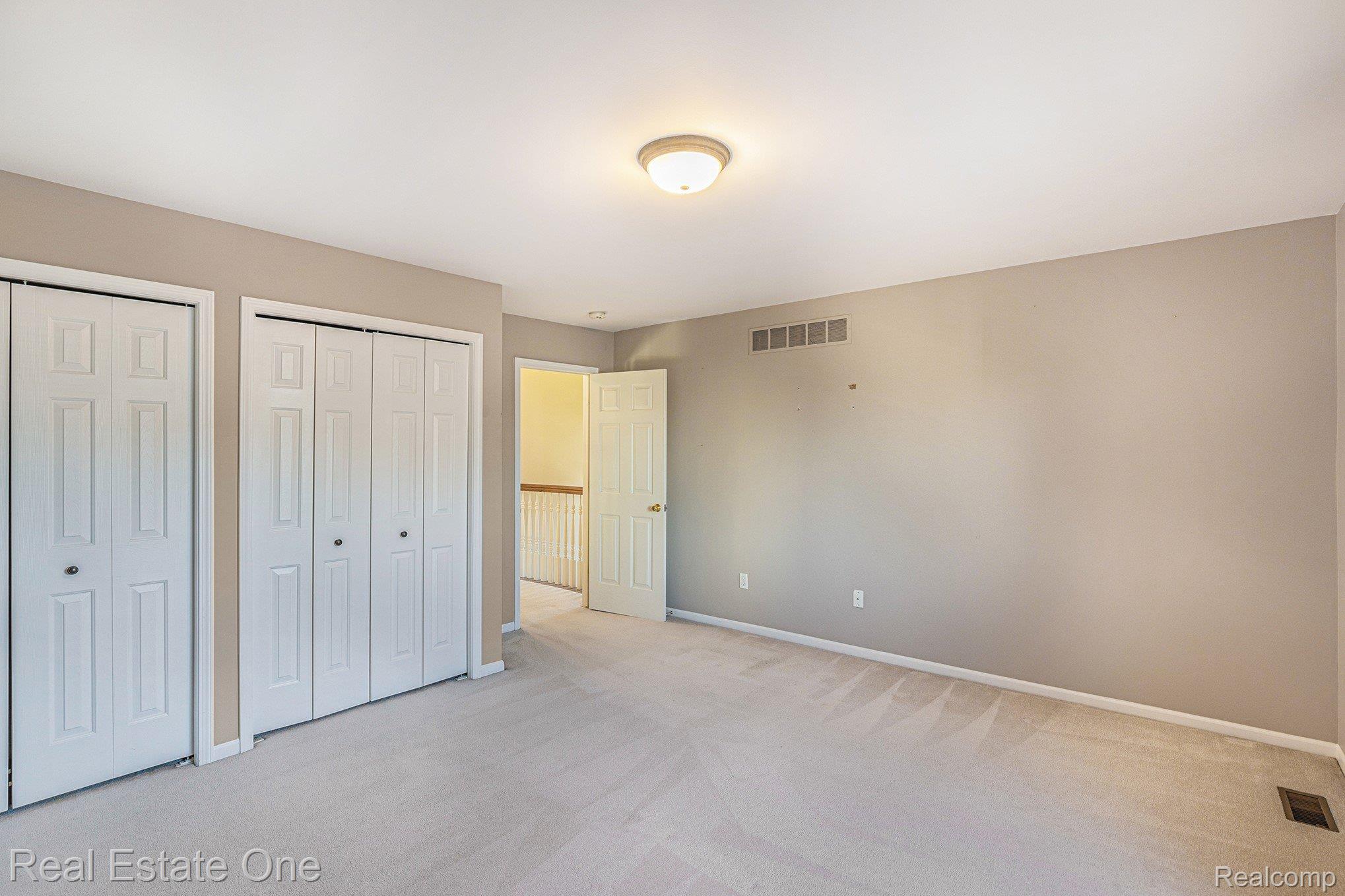 48082 Prestwyck Drive
