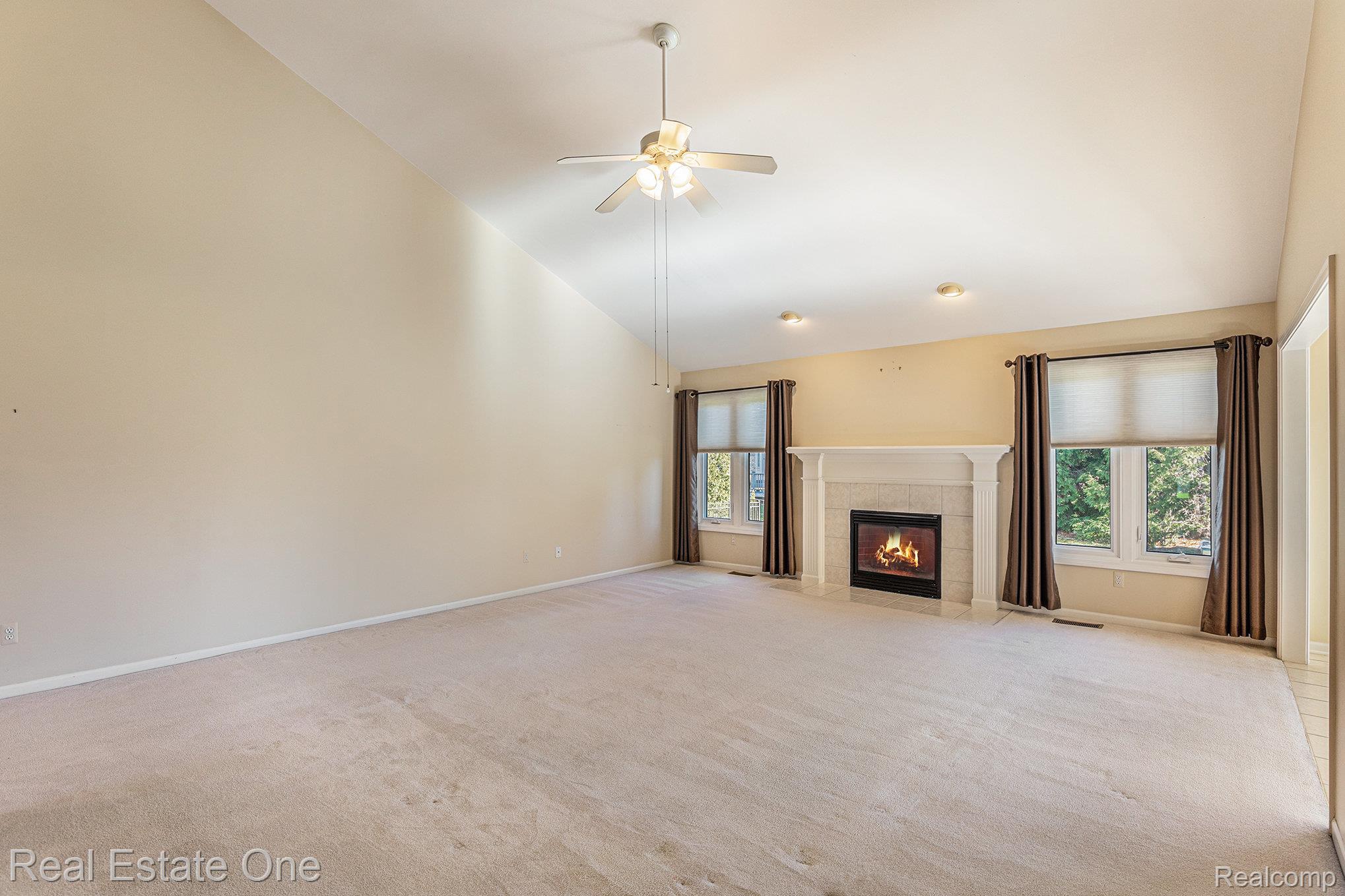 48082 Prestwyck Drive