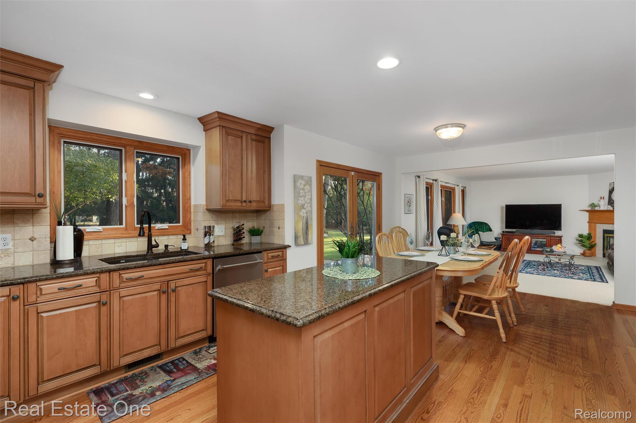 2877 W Bloomfield Oaks Drive