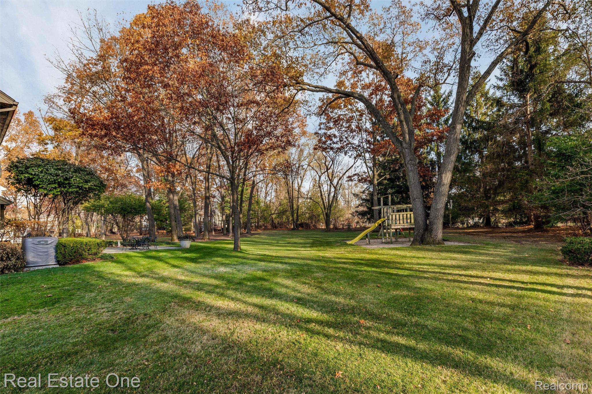 2877 W Bloomfield Oaks Drive