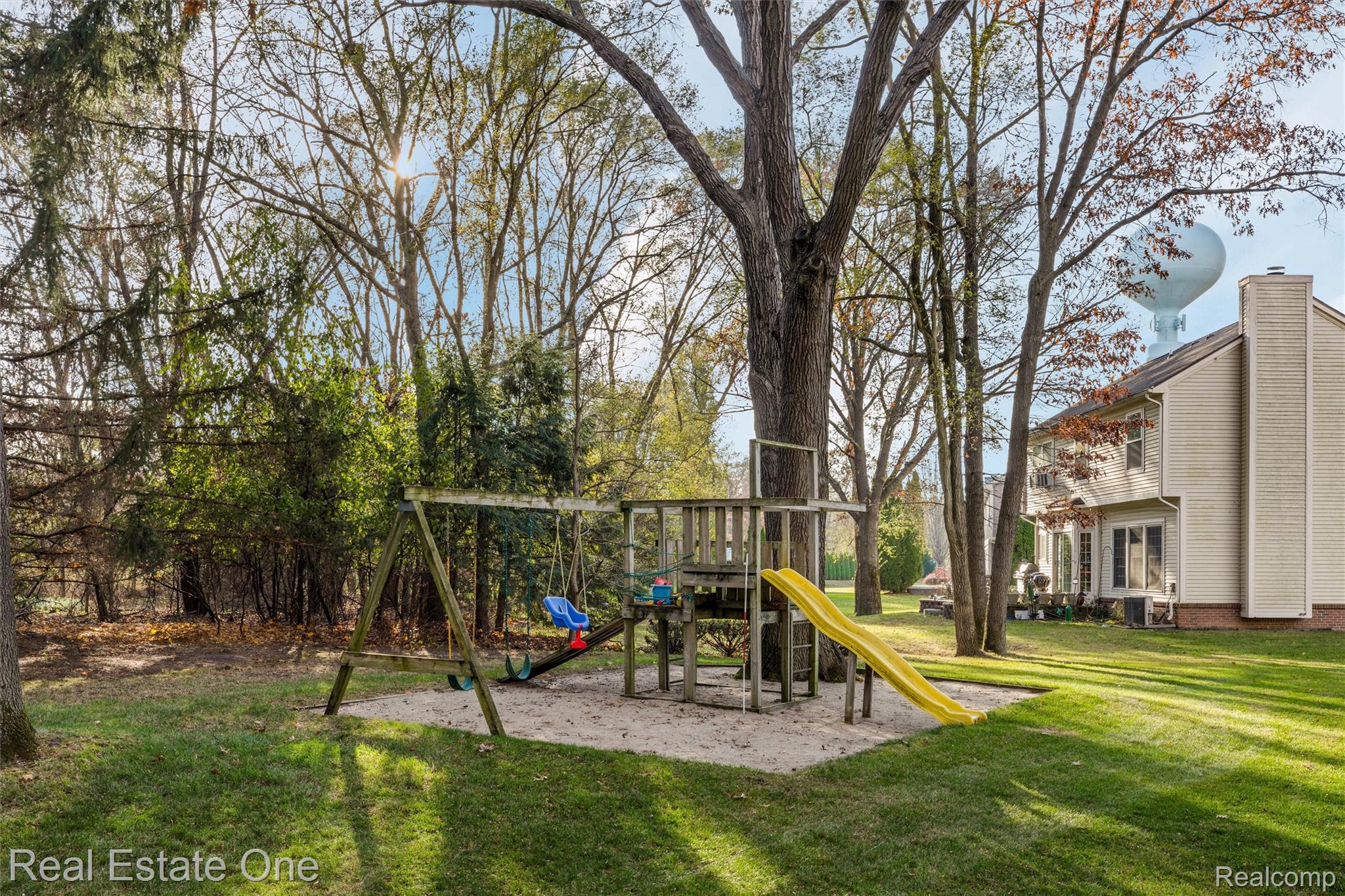 2877 W Bloomfield Oaks Drive