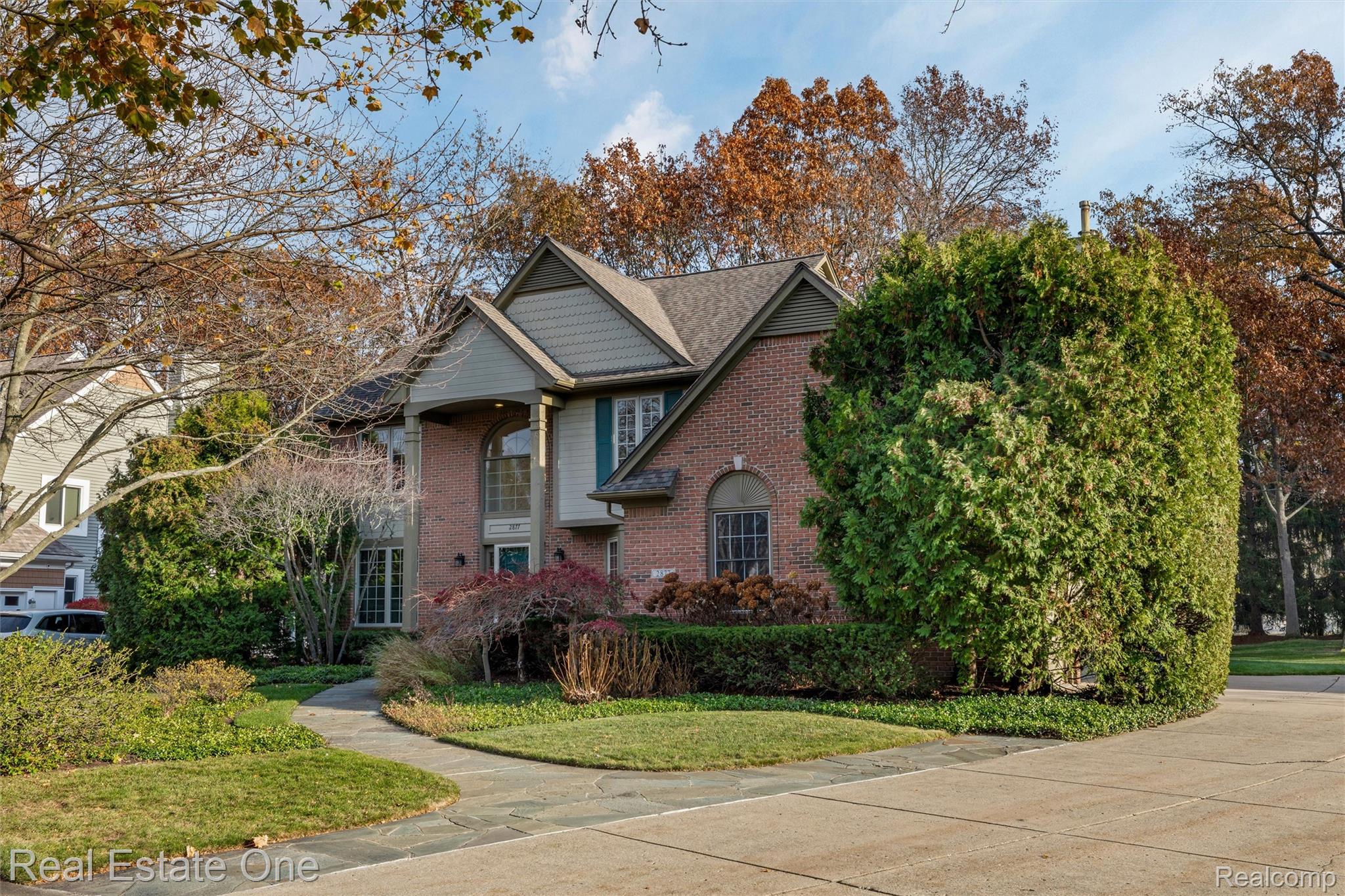 2877 W Bloomfield Oaks Drive