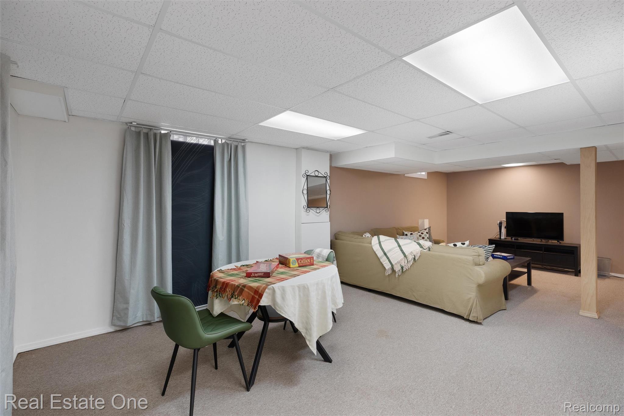 2877 W Bloomfield Oaks Drive