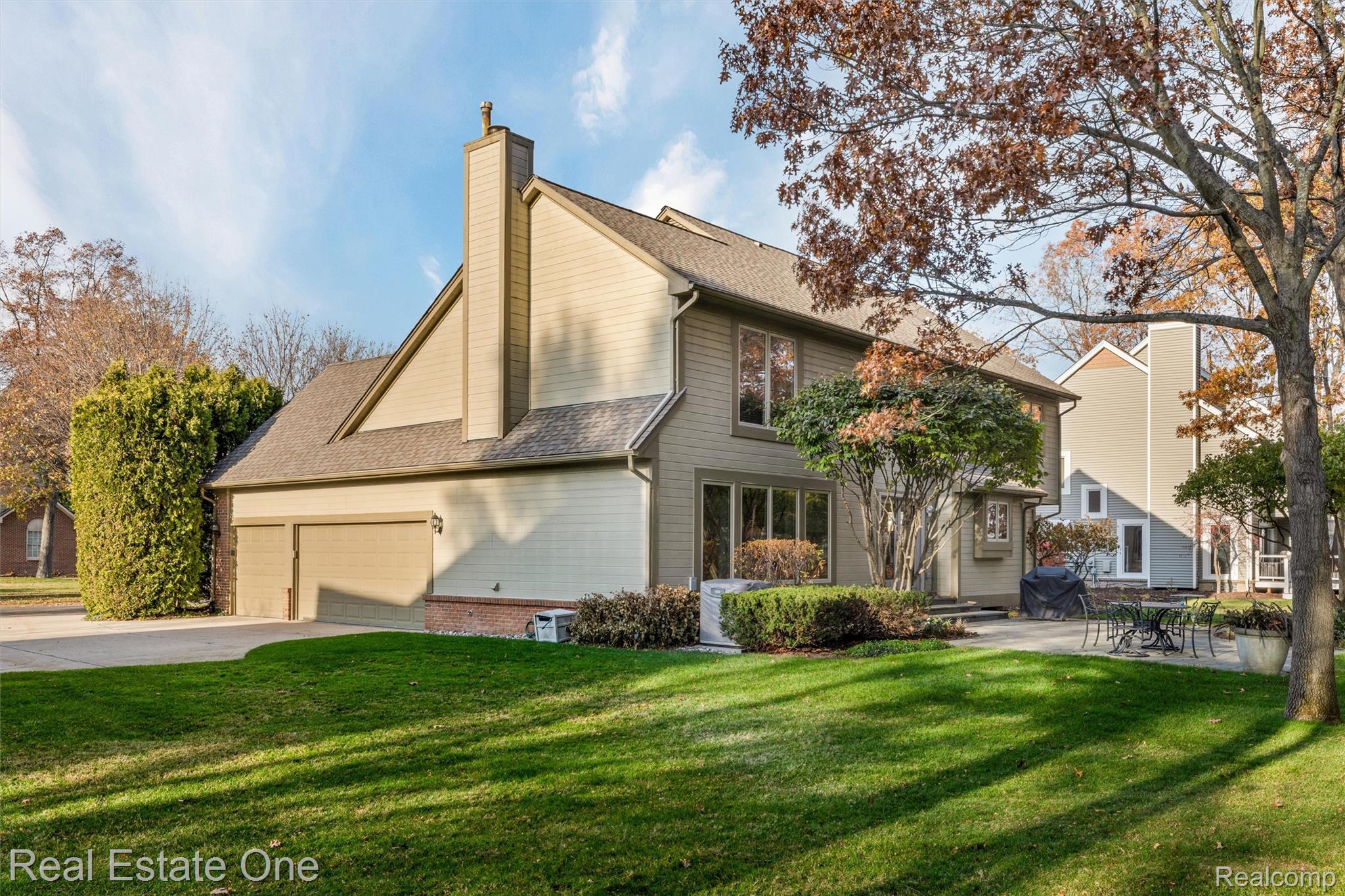 2877 W Bloomfield Oaks Drive