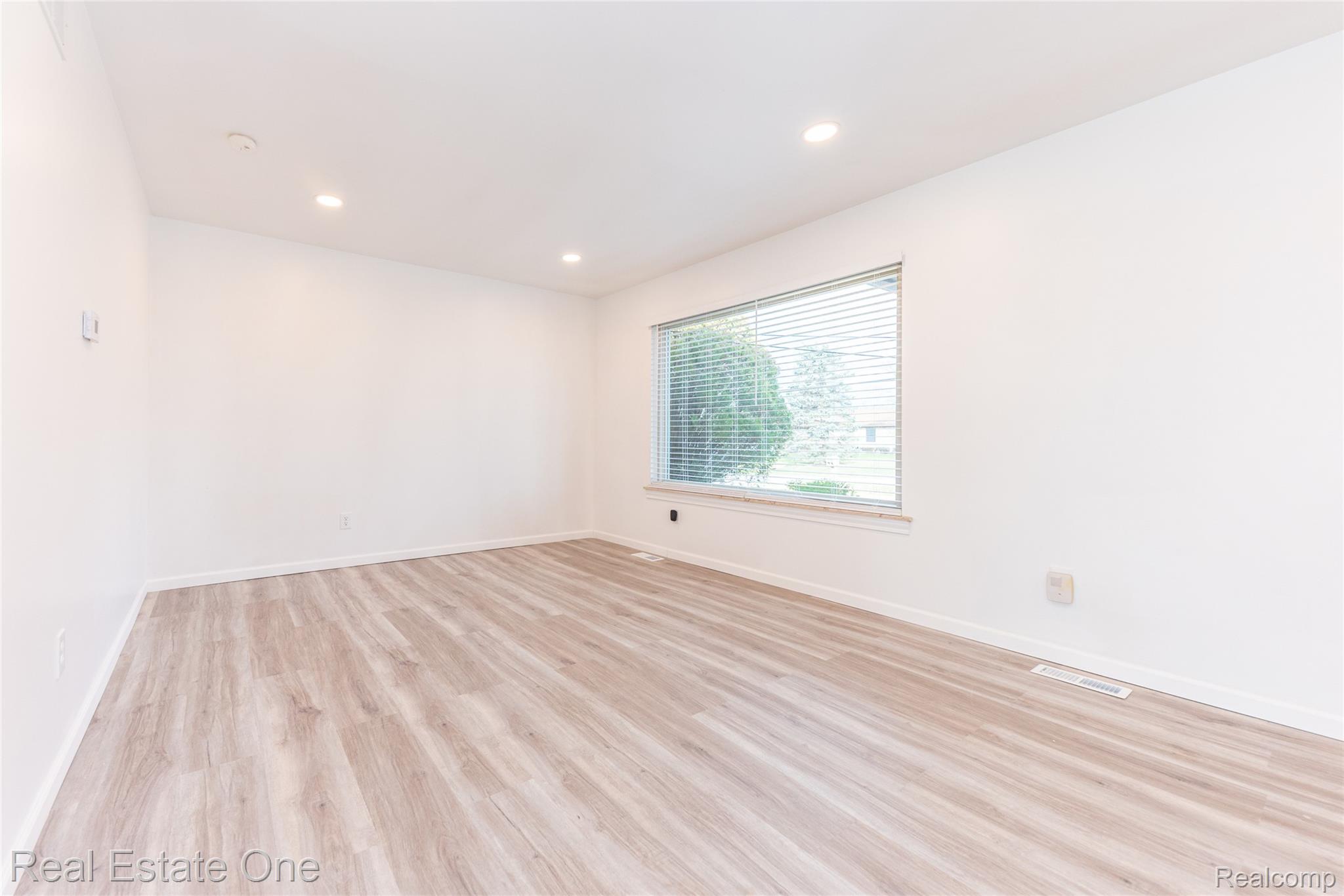 29489 Geraldine Road