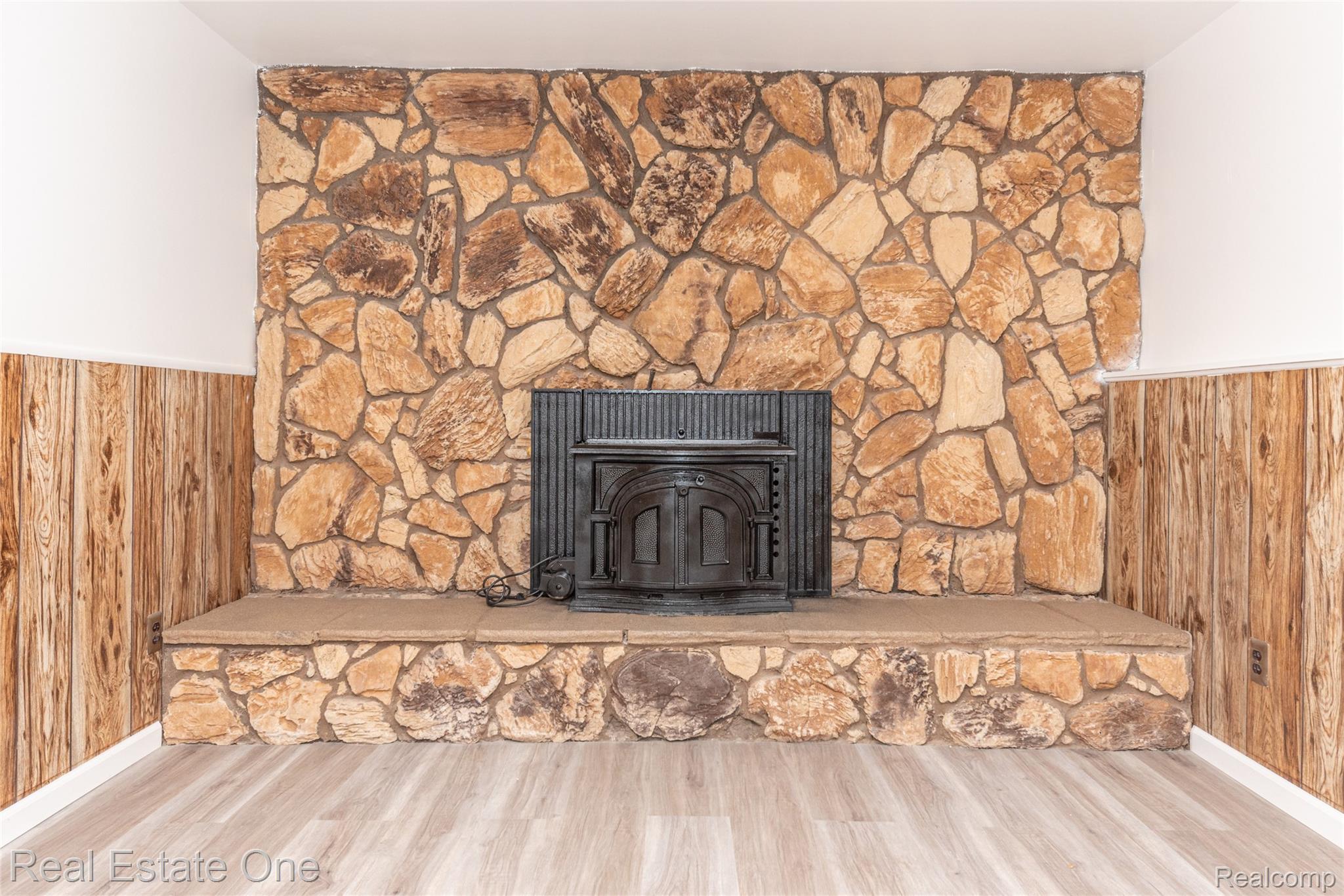 29489 Geraldine Road