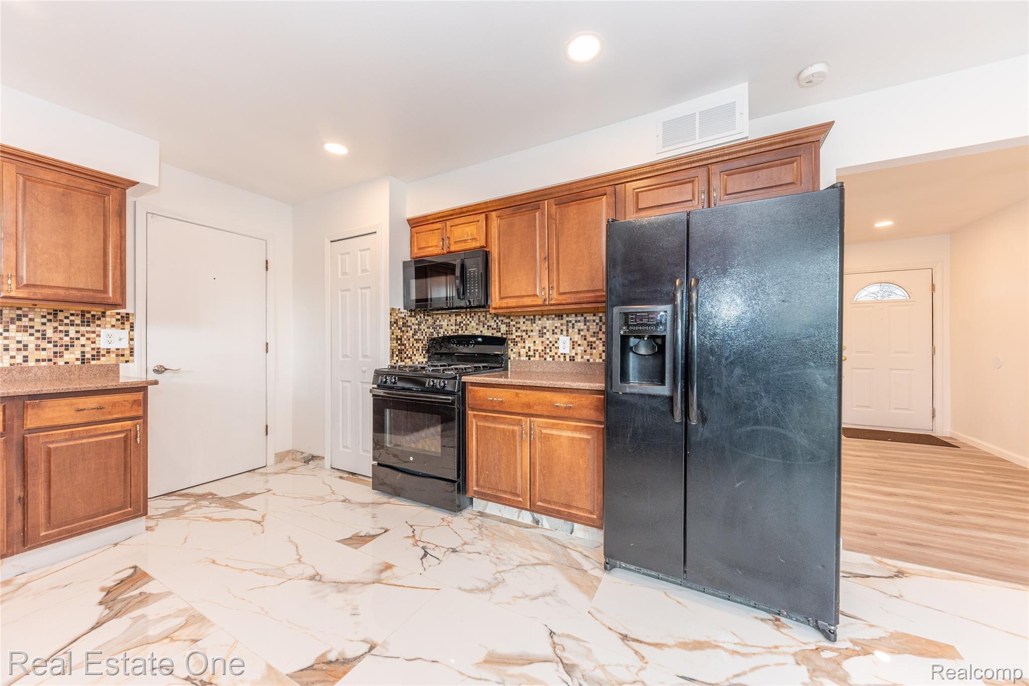 29489 Geraldine Road
