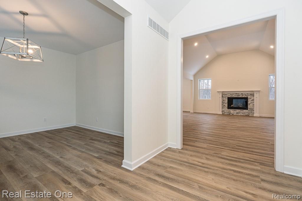 225 E Predmore Road