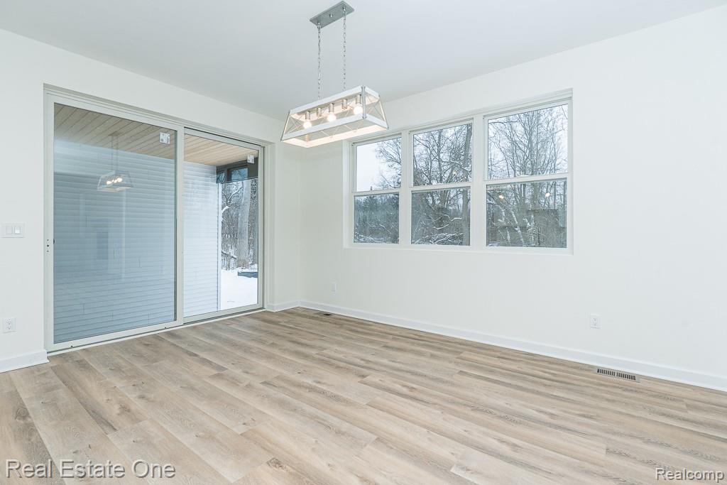 225 E Predmore Road