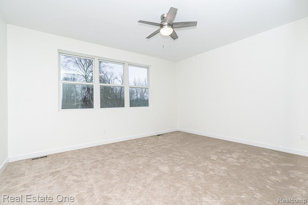 225 E Predmore Road