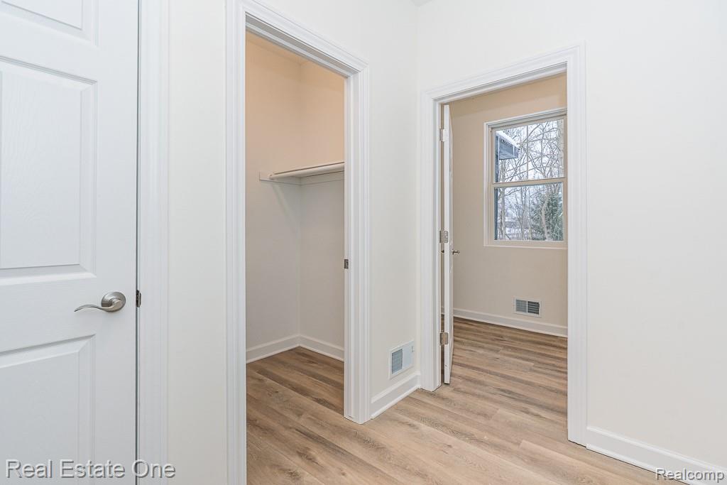 225 E Predmore Road