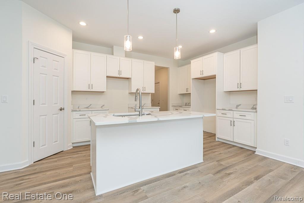 225 E Predmore Road