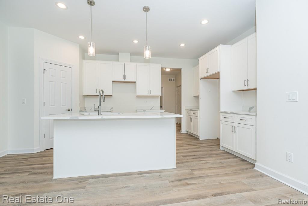225 E Predmore Road