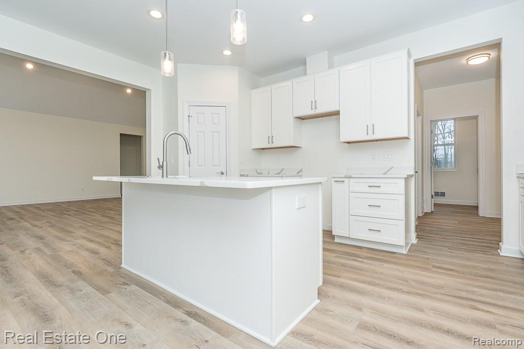 225 E Predmore Road