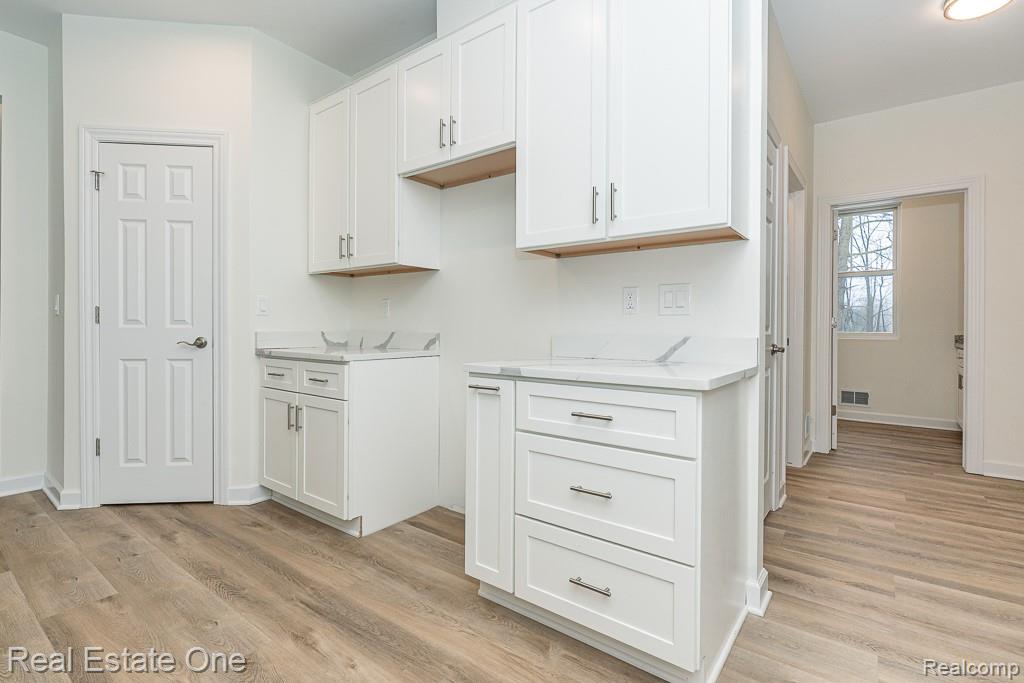 225 E Predmore Road