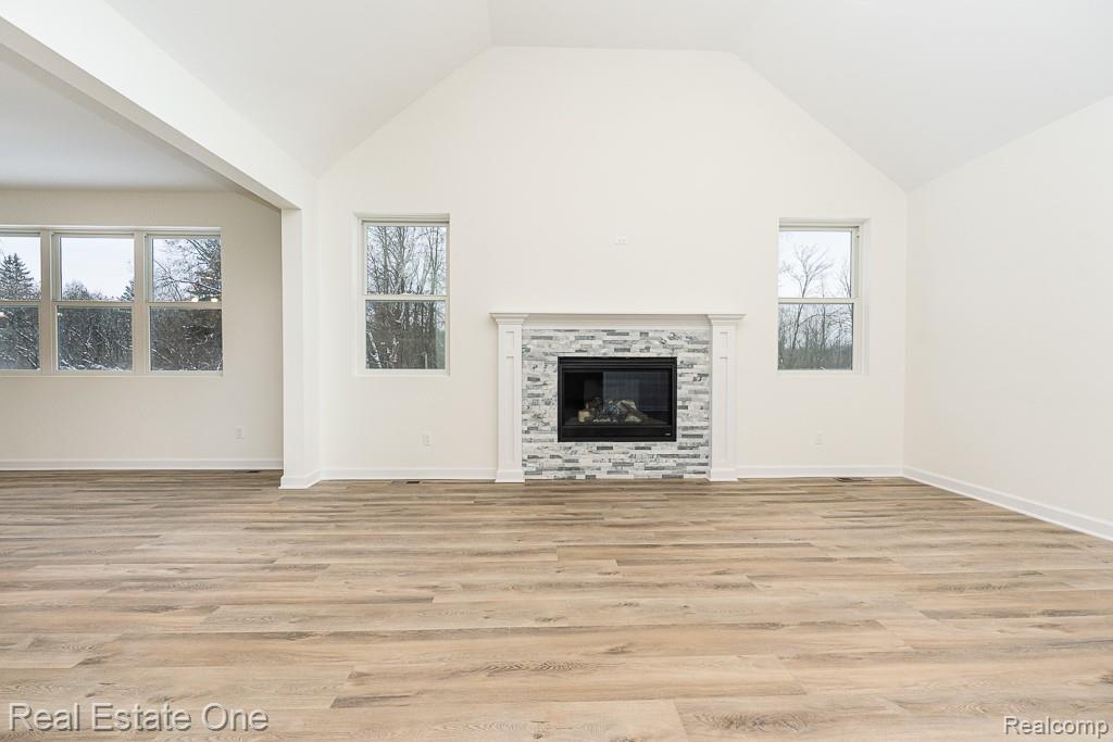 225 E Predmore Road