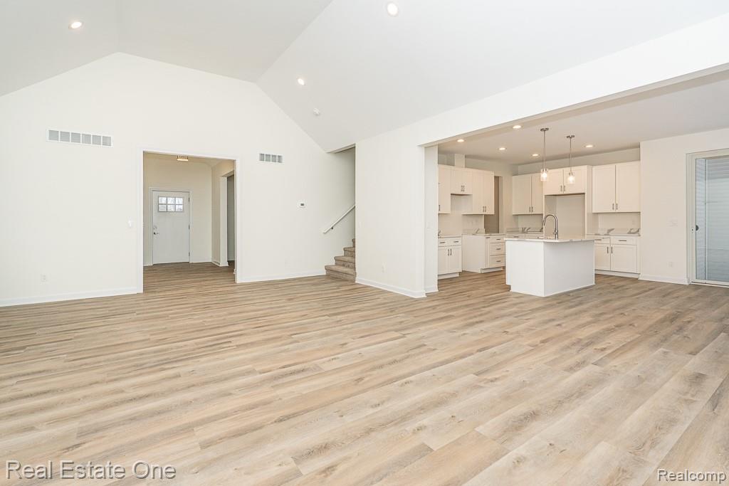 225 E Predmore Road