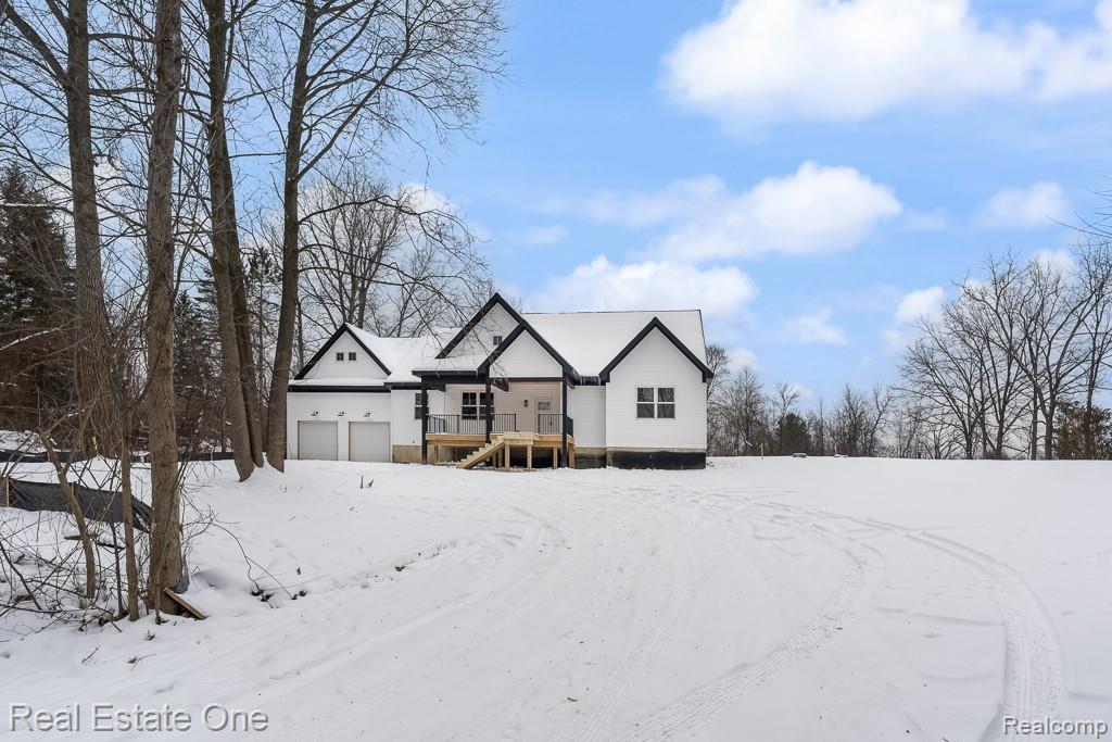 225 E Predmore Road