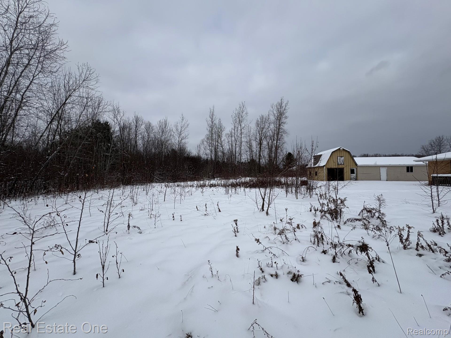 2855 E County Line Road