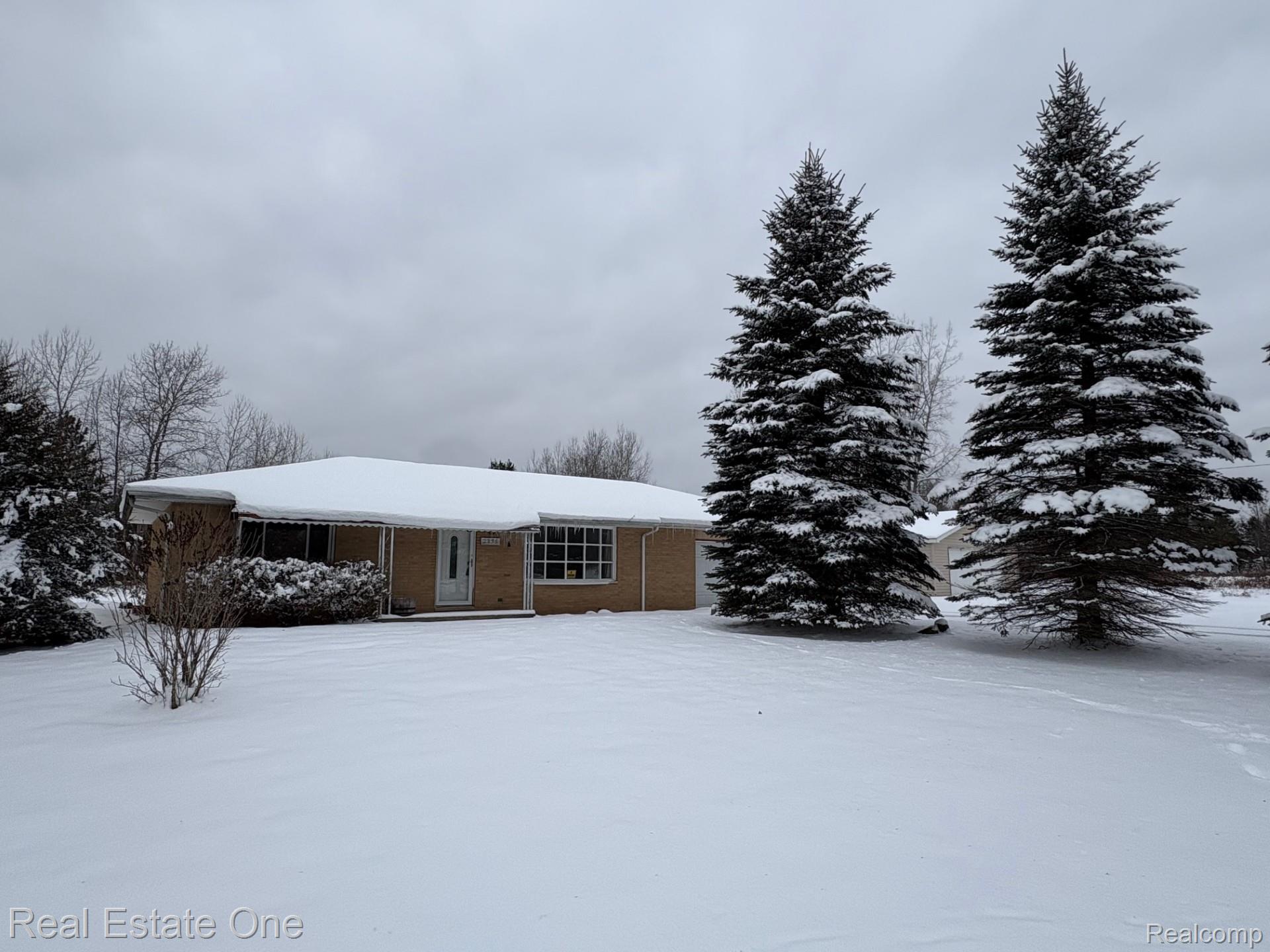 2855 E County Line Road