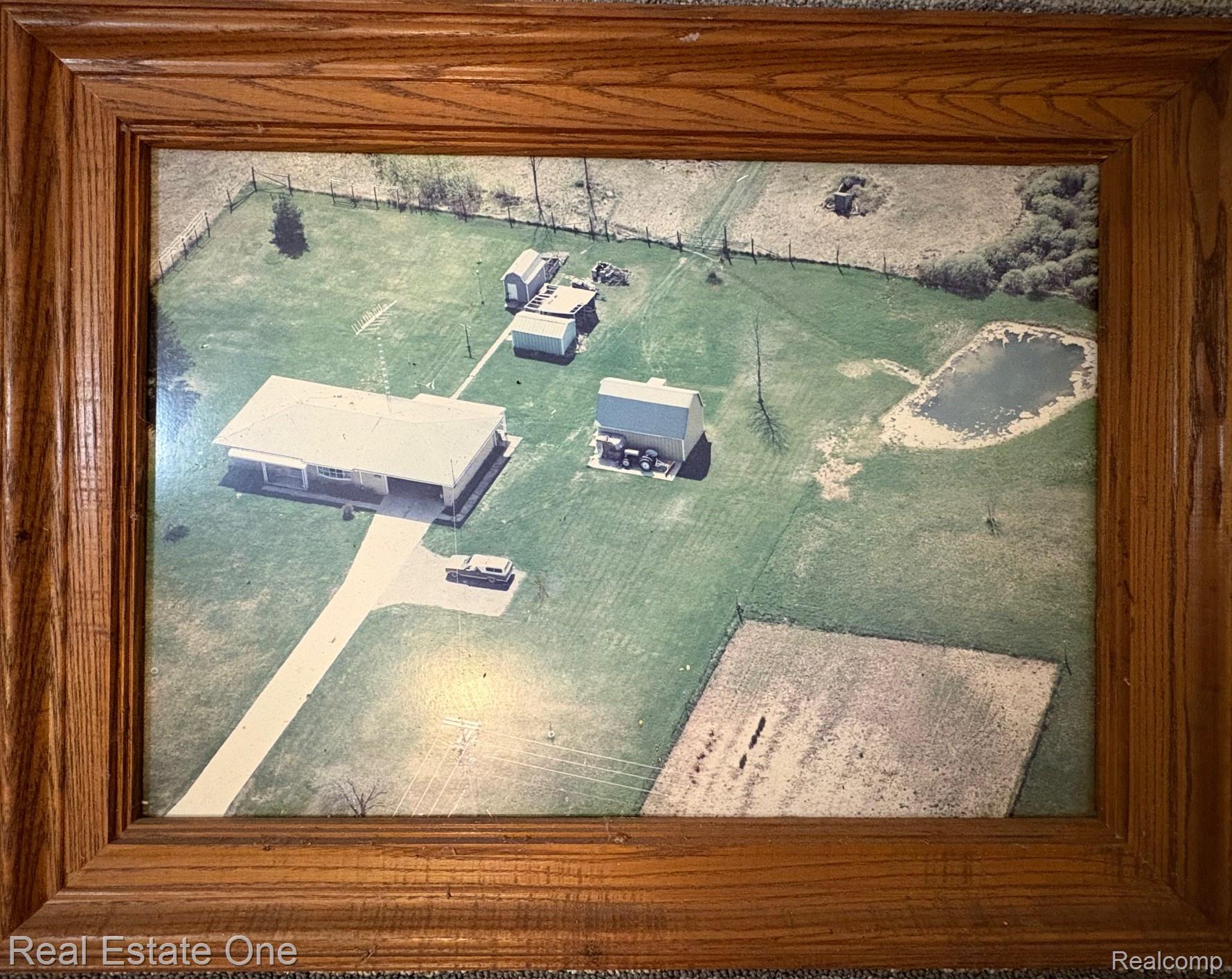 2855 E County Line Road