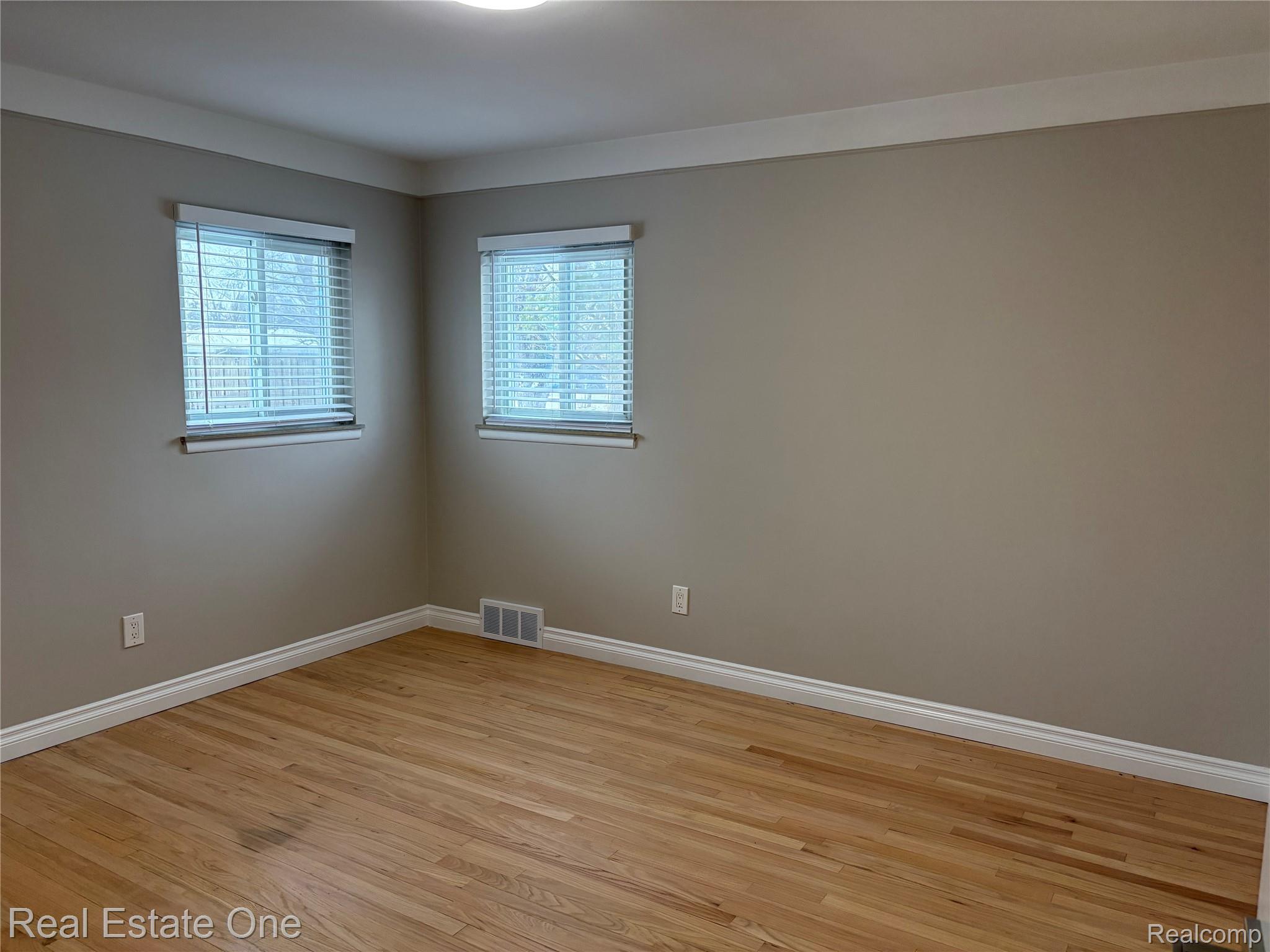 53314 Starlite Drive