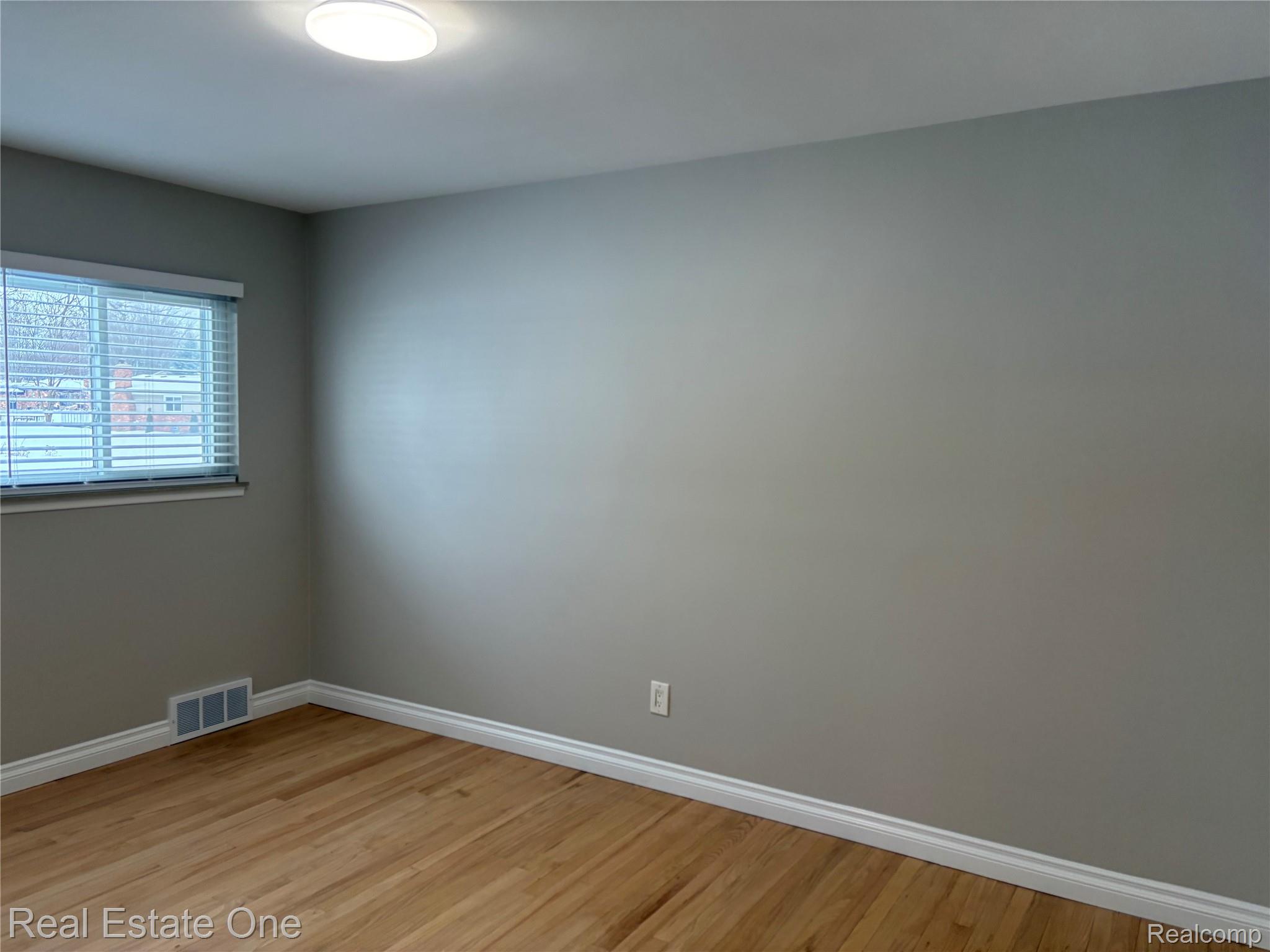 53314 Starlite Drive