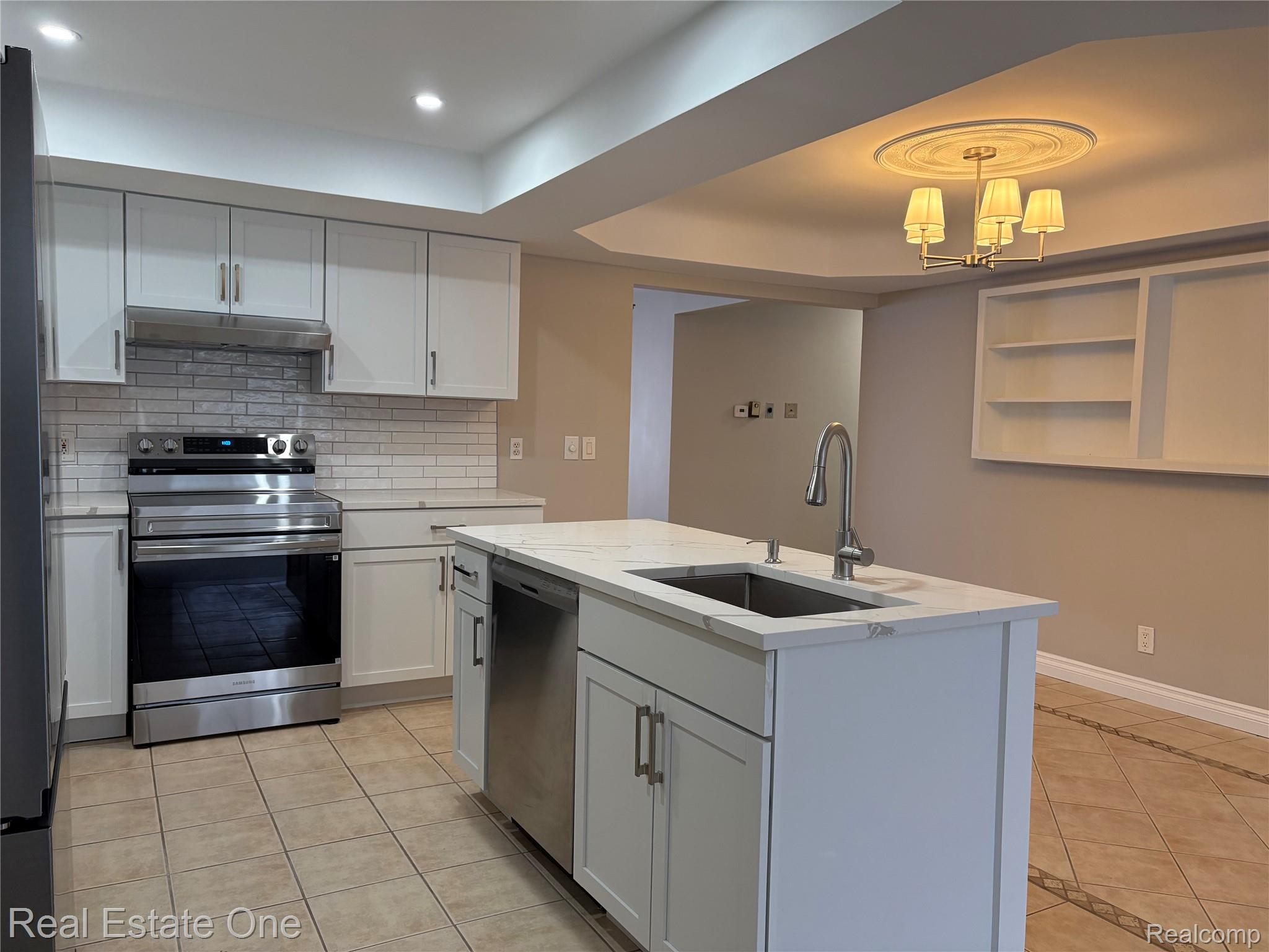 53314 Starlite Drive
