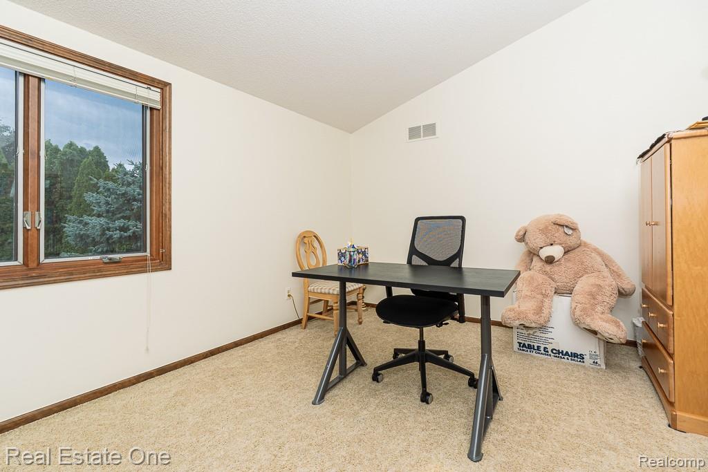 1574 Devonshire Drive