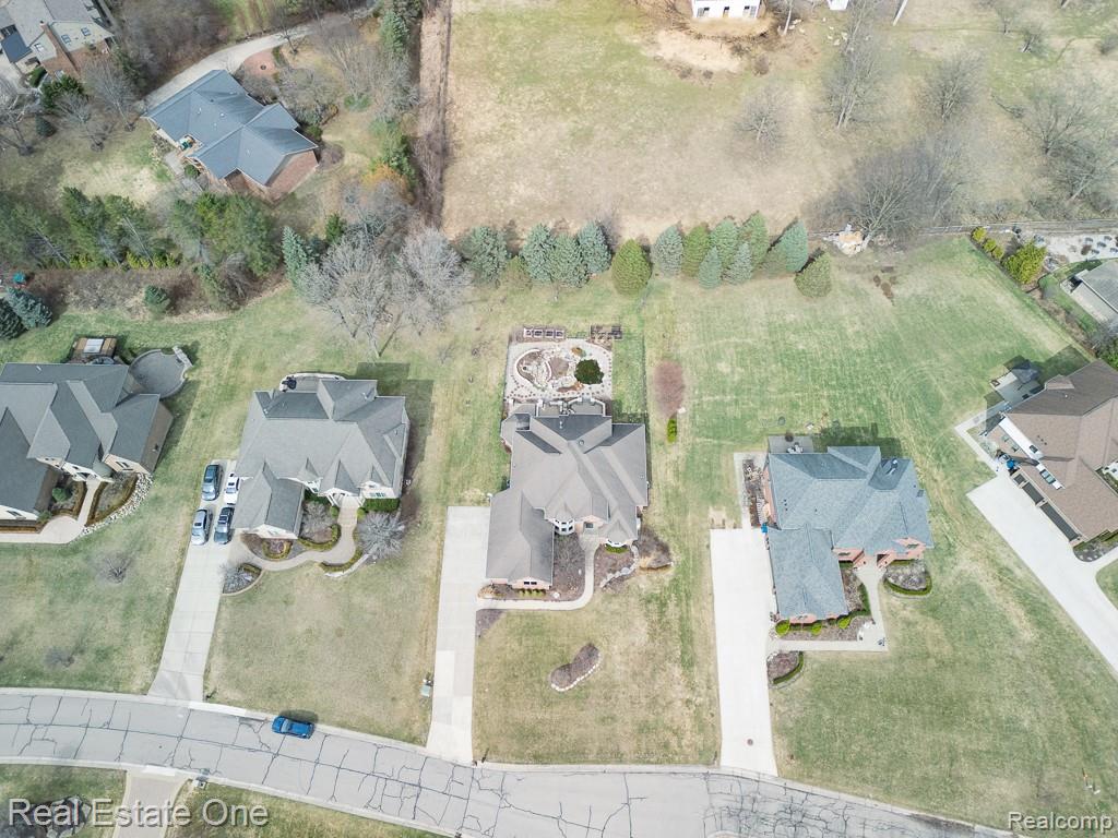 534 Parkland Hills Drive