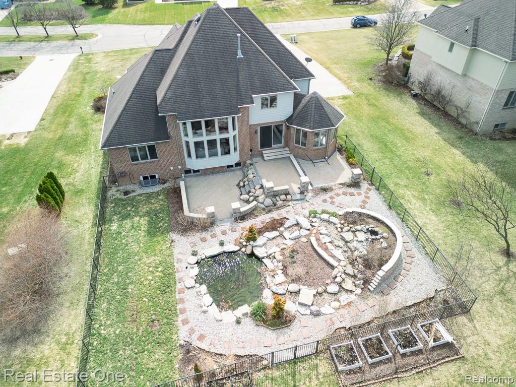 534 Parkland Hills Drive