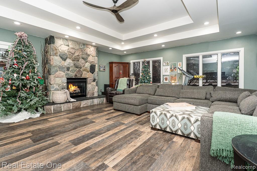 820 Quatro Lane