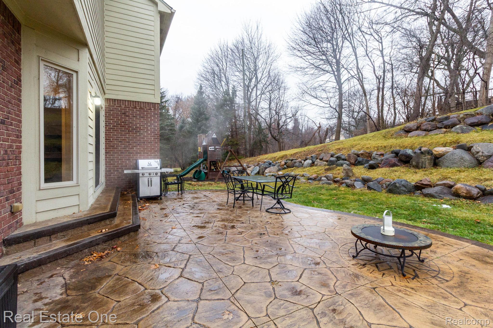 6536 Chatham Circle