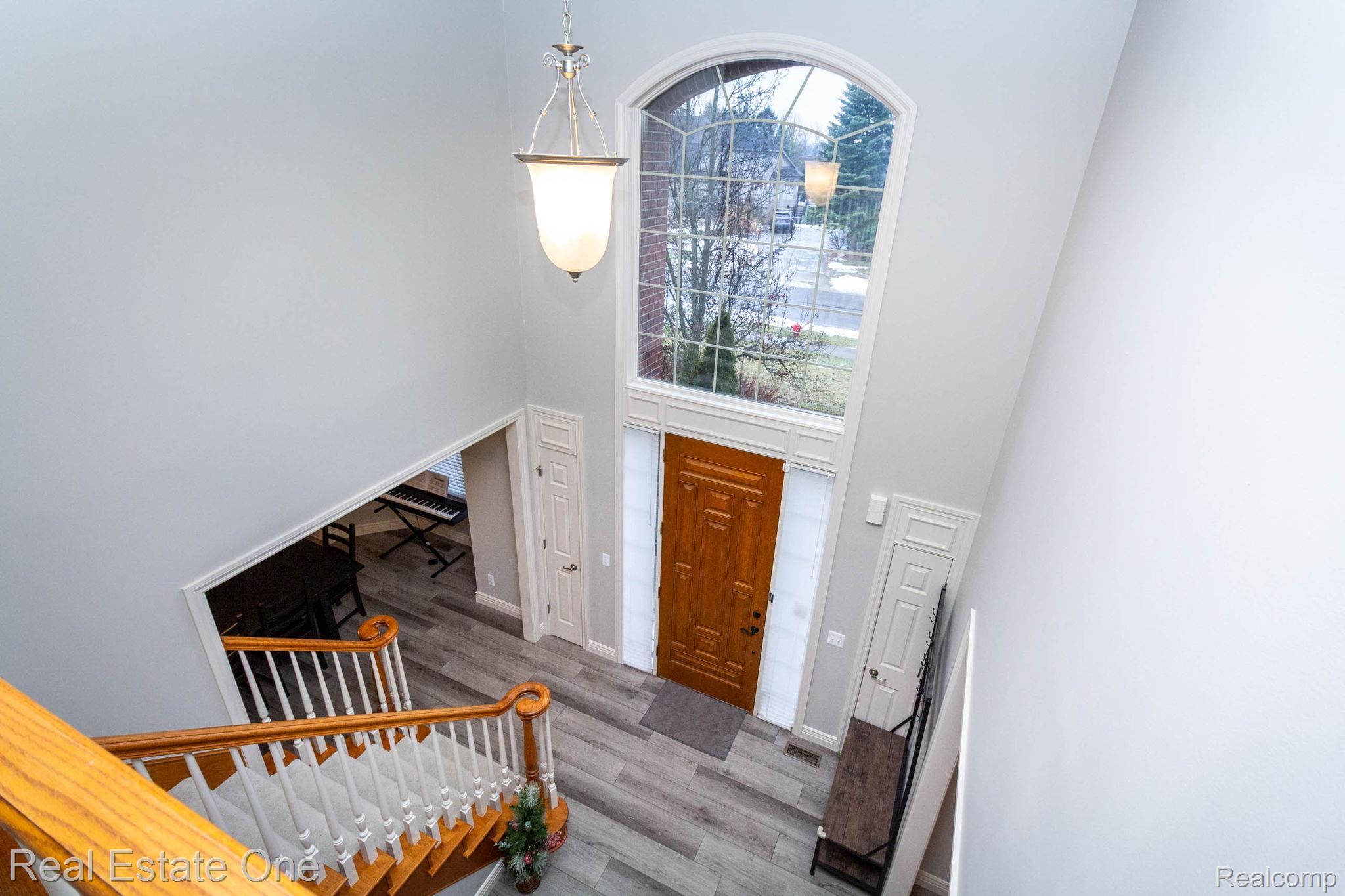 6536 Chatham Circle
