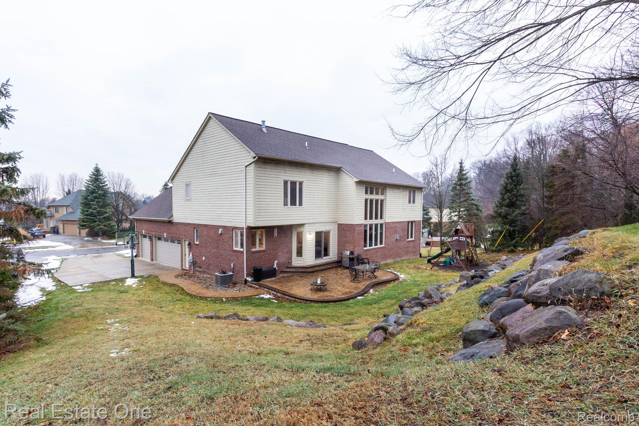 6536 Chatham Circle
