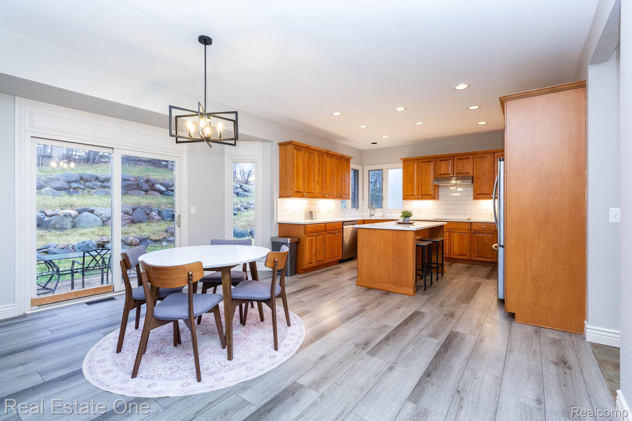 6536 Chatham Circle